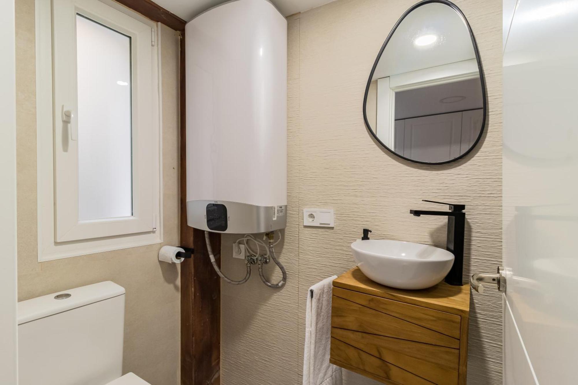 Moderno Estudio En Pleno Centro Santander Ngoại thất bức ảnh
